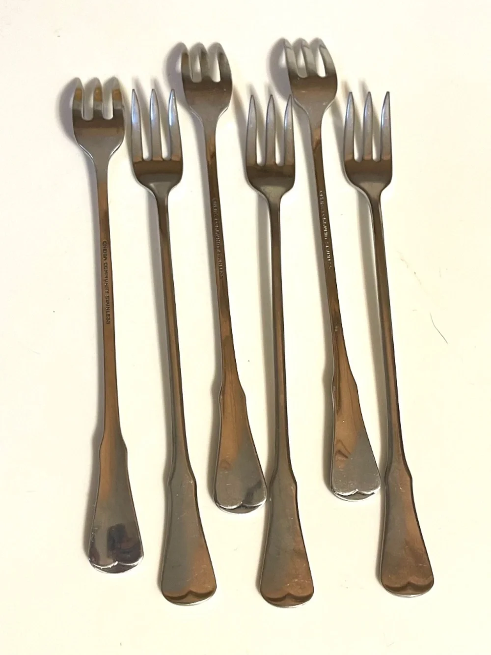 Oneida Community PATRICK HENRY Stainless Cocktail Seafood Forks Appetizer (6)